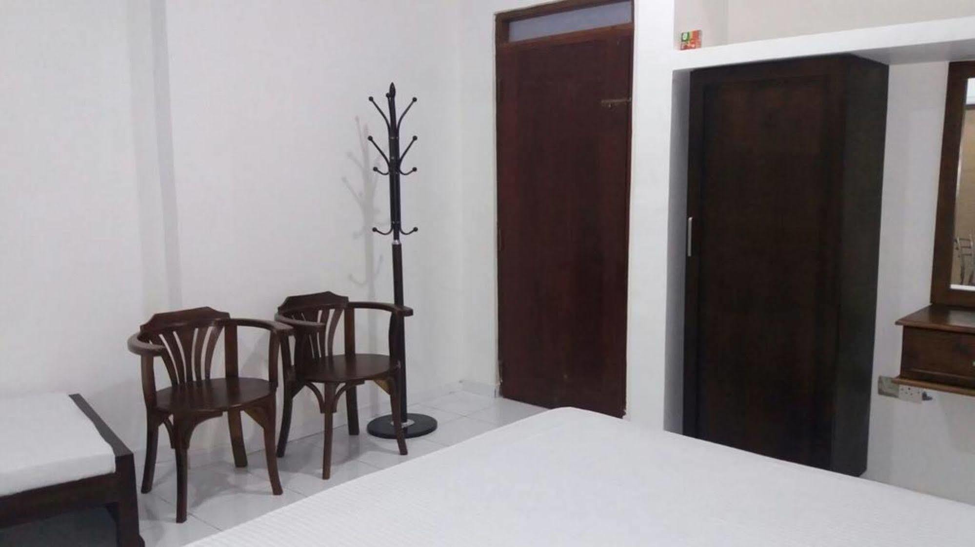 Star City Villa โคลอมโบ ภายนอก รูปภาพ
